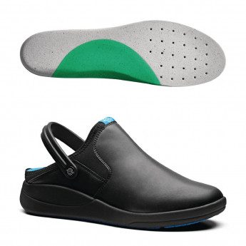 WearerTech Refresh with Medium Insoles - Click to Enlarge